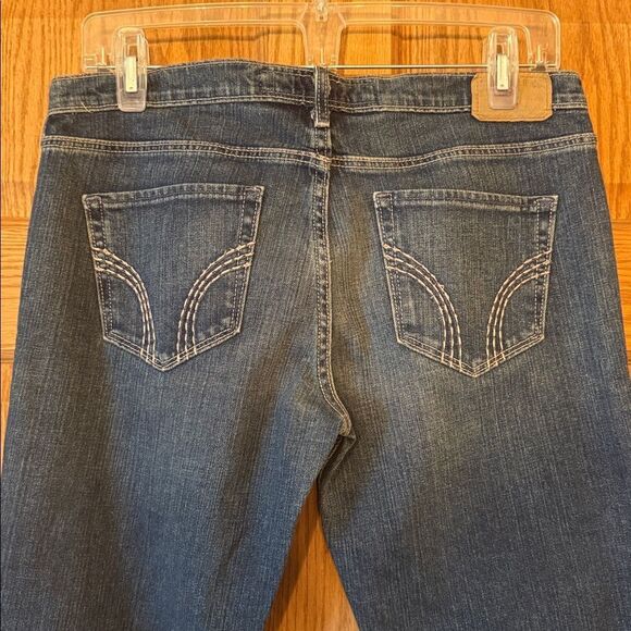 HOLLISTER Y2K Venice Low Rise Bootcut Jeans - Picture 12 of 13